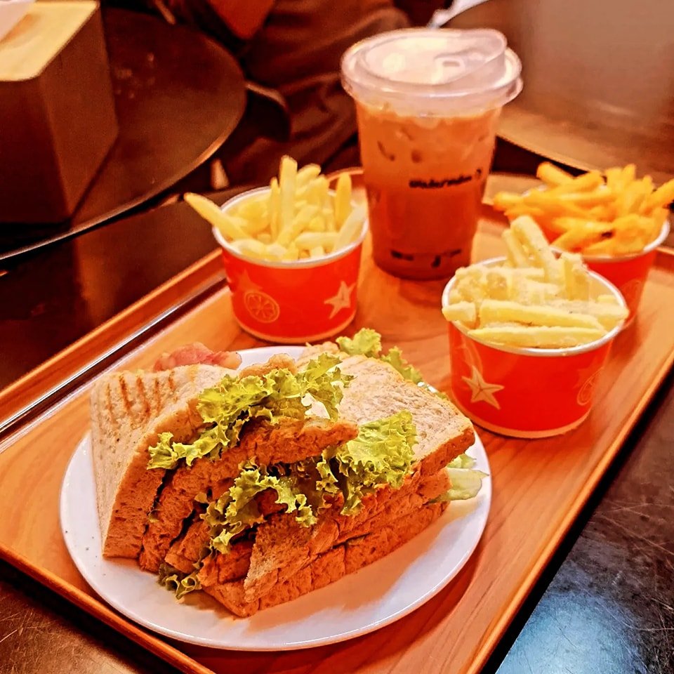 Aurelia Coffee and Tea 1