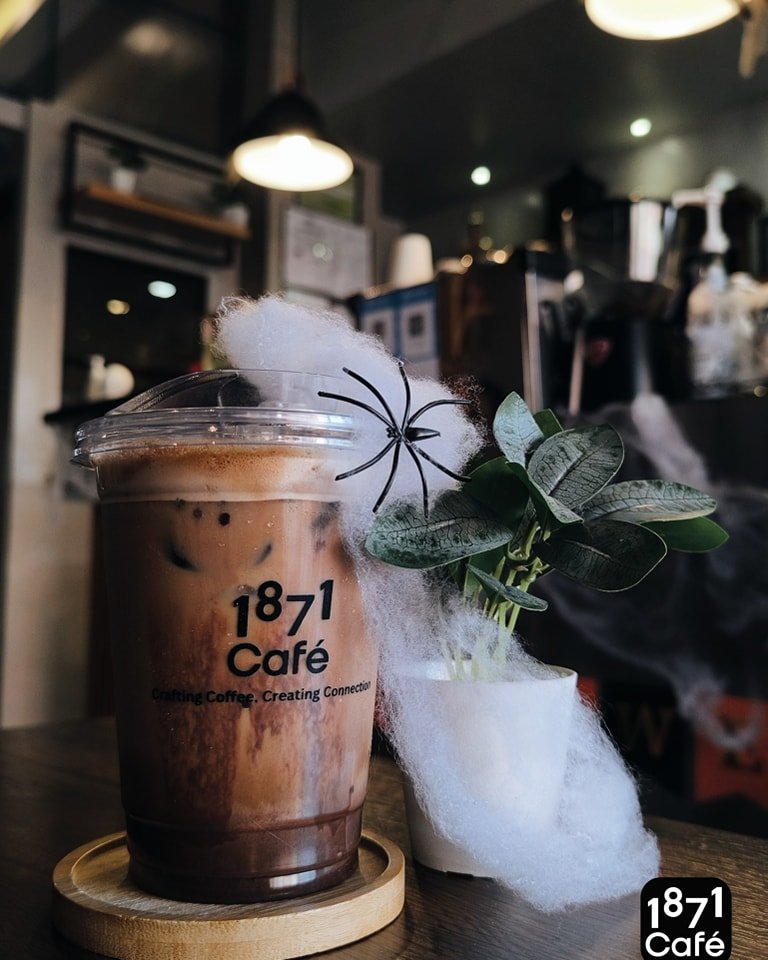 1871 Café 1