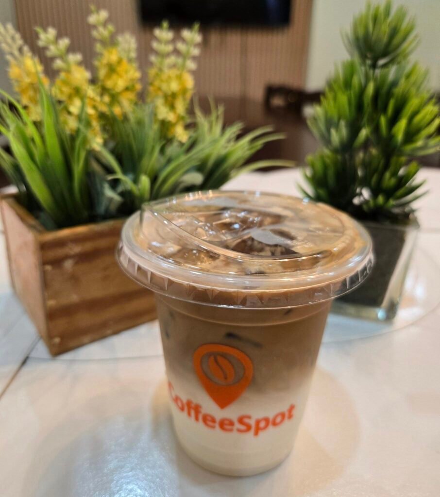 Coffee Spot – V.Luna 7