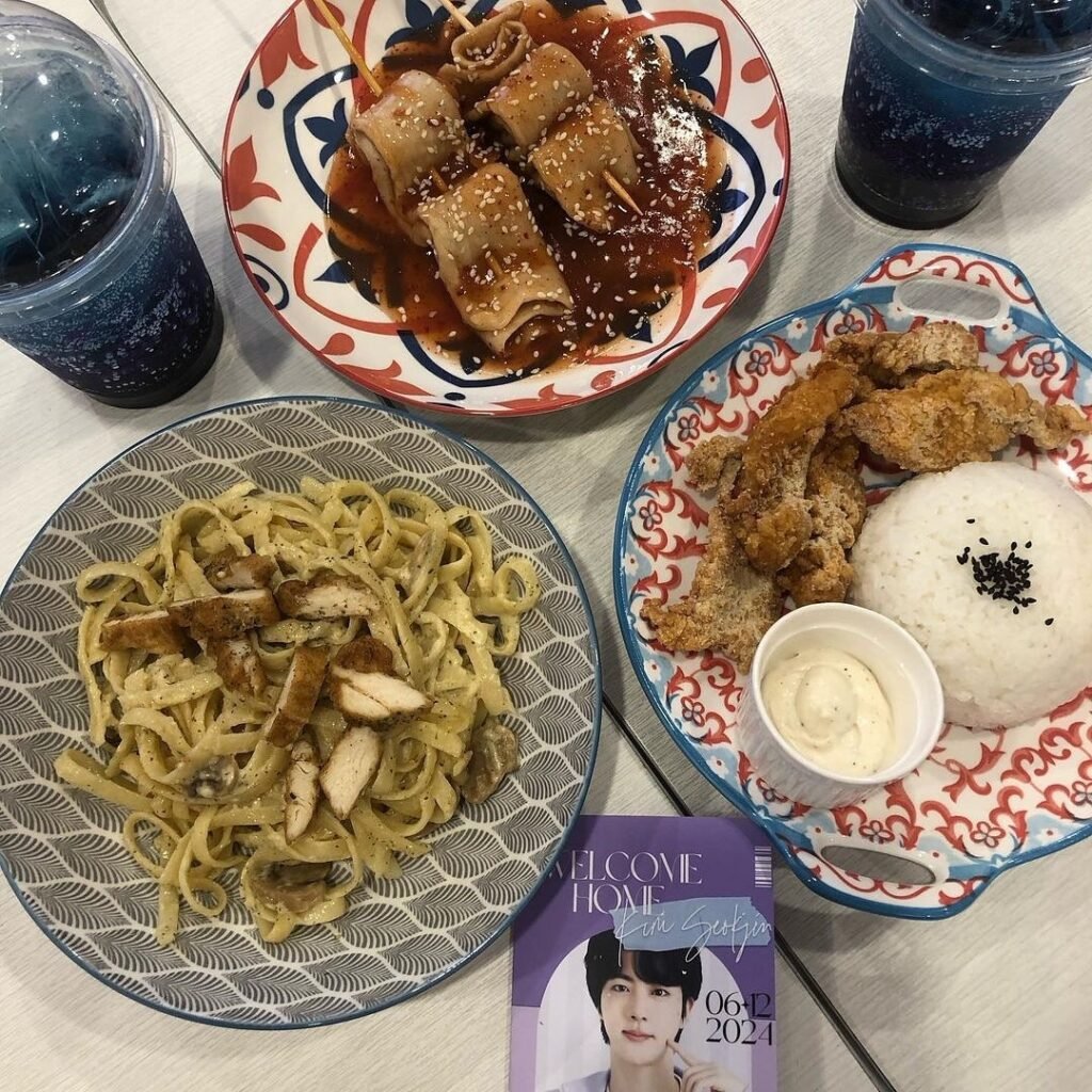 Purple 7 Cafe 11